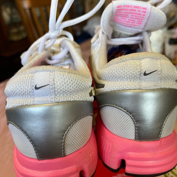 Women’s dual fusion RN sneakers - Picture 2 of 9